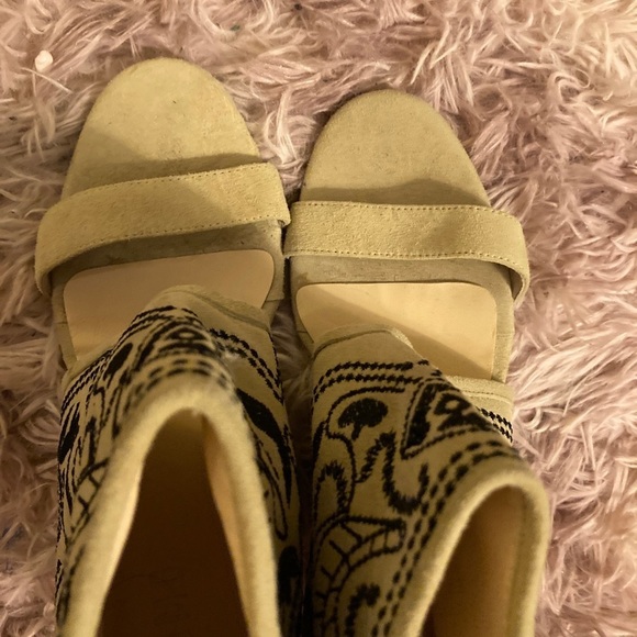 Anthropologie Plomo Suede Embroidered Wedge Sandals Size 7